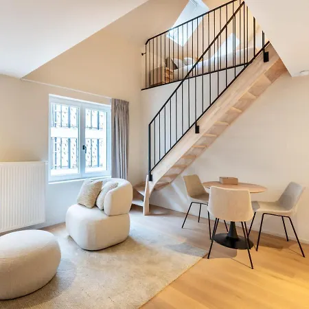 Apartment Huswell - Chic Duplex With High-quality Finishes In Center